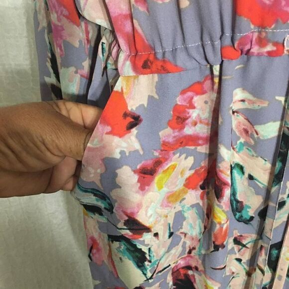 Eight-Sixty Lavender Floral Mini Dress Size Large - Picture 10 of 12